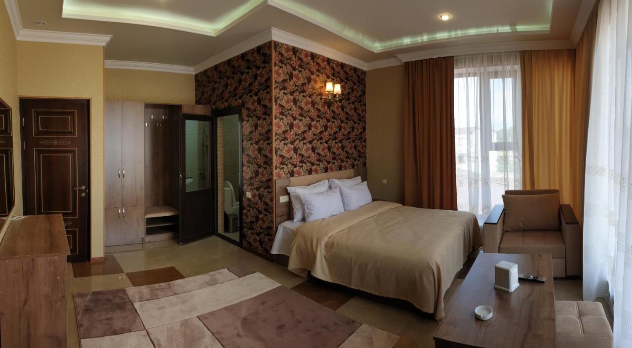 Hôtel Khrchit à Martuni Extérieur photo